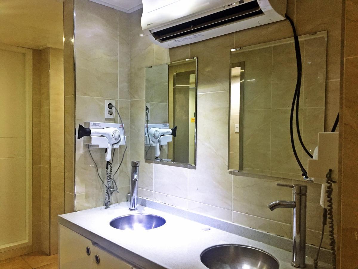Myeong-Dong Good Stay Seoul Exterior foto